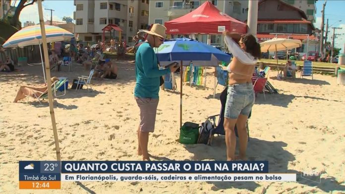 Preços de lanches, itens para aluguel e estacionamento variam em praias de Florianópolis