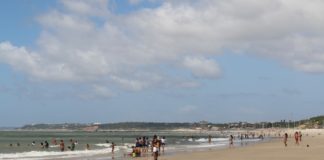 Praias são fiscalizadas em combate ao coronavírus em São Luís